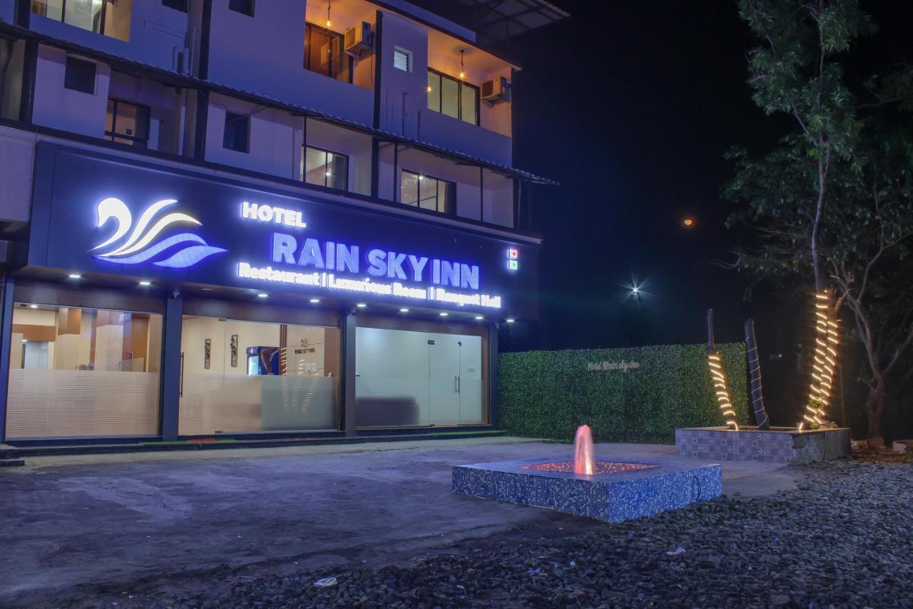 Hotel Rain Sky Inn โลนาวาลา ภายนอก รูปภาพ
